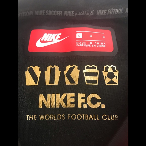 SOLD- Nike FC World Cup soccer jersey. - Picture 5 of 7